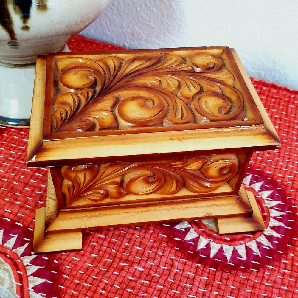Vintage Ornate Hand Carved Wooden Jewelry Trinket Box